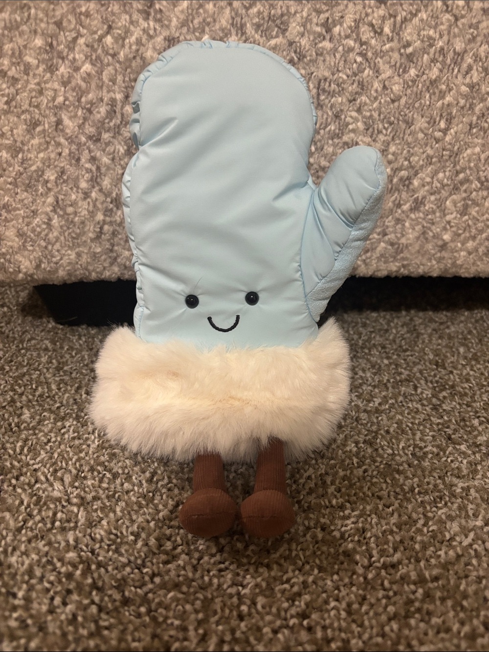 Jellycat mitten